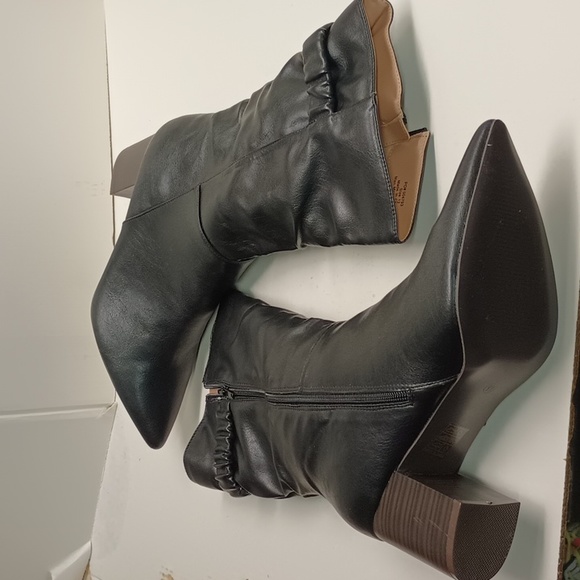 Wilo Black Leather Boots - Picture 7 of 11